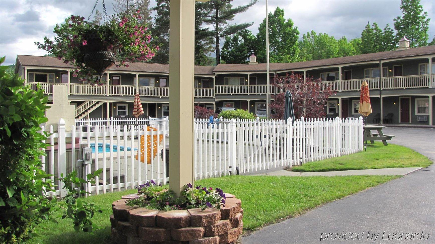 Mt. Madison Inn & Suites Gorham Eksteriør billede