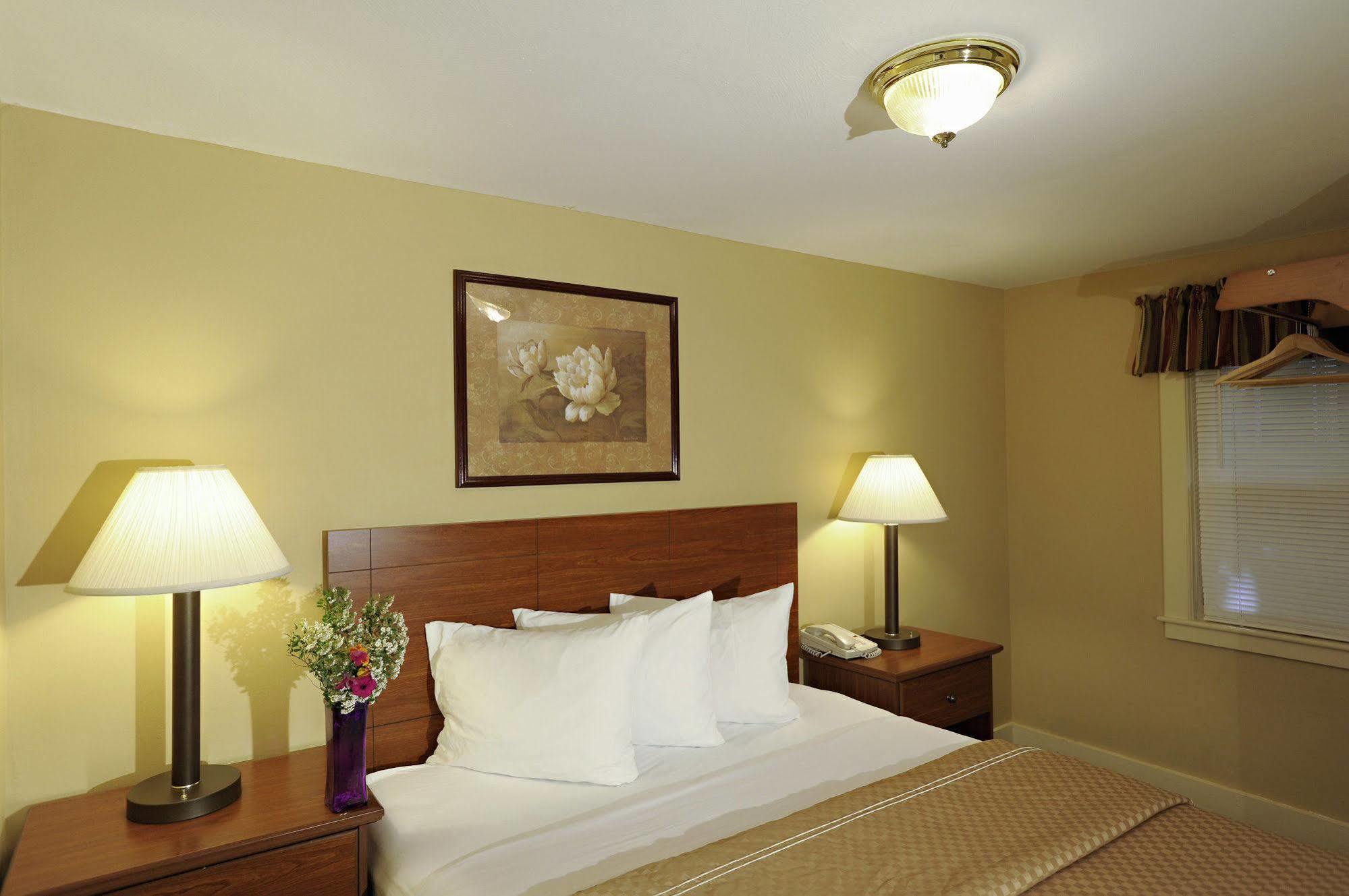 Mt. Madison Inn & Suites Gorham Eksteriør billede